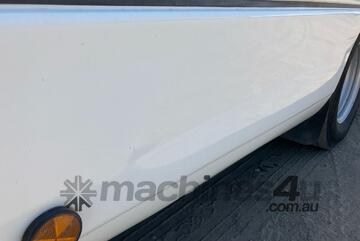 Mitsubishi 2009   BE600 Bus