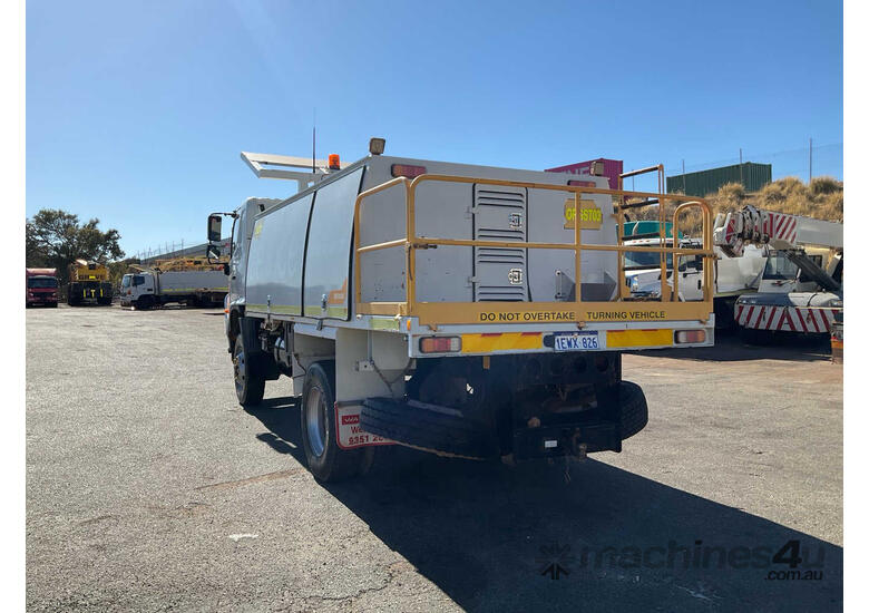 2014 Hino 500 GT 1322 Service Body