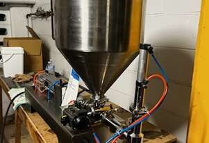 Flamingo Benchtop Semi-Auto Piston Filler