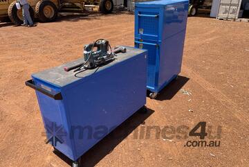 2 X Chest Draw Tool Box's +Tools