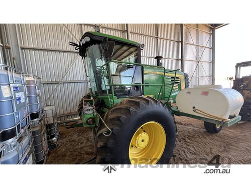 2012 John Deere D450 Windrowers