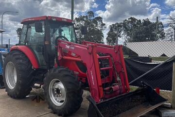 TYM   T1003 TRACTOR.