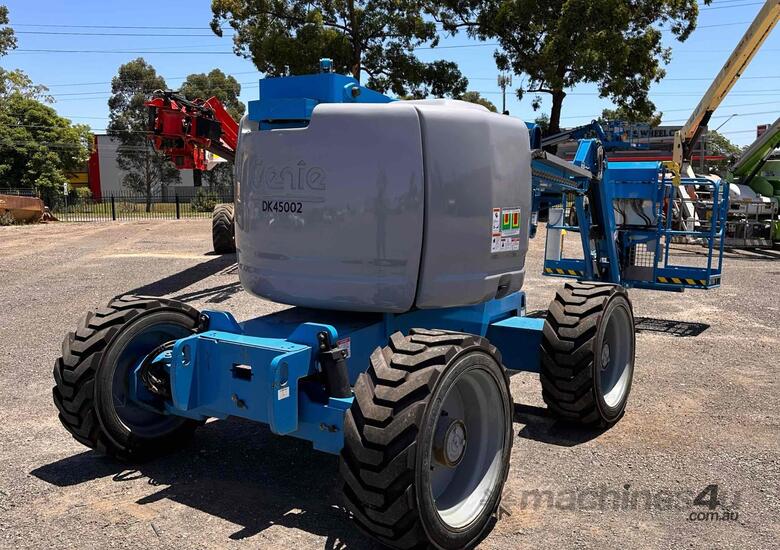 2013 Genie Z45 25IC - 45ft 4x4 Knuckle Boom Lift - Long Compliance In Stock image 2