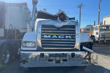 Trident Mack   Prime Mover