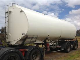 2003 MARSHALL LETHLEAN 19 METER B DOUBLE SET FUEL  - picture0' - Click to enlarge
