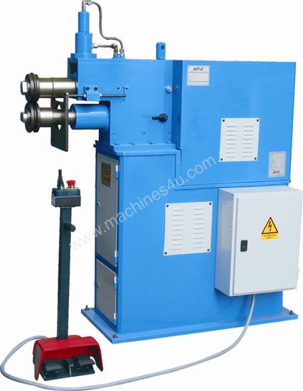 caption BM-M & BM-H Motorised Swageing rolls