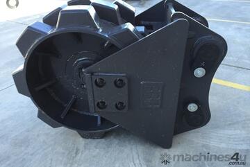 BETTA BILT BUCKETS 20 TONNE COMPACTION WHEEL