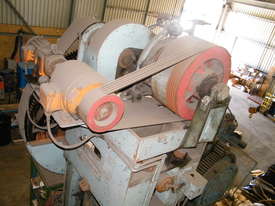 Forwood Down Co Ltd Adelaide 250T Press  - picture1' - Click to enlarge