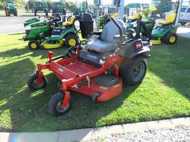 Toro Commercial 2000 Zero Turn Lawn Equipment - picture0' - Click to enlarge