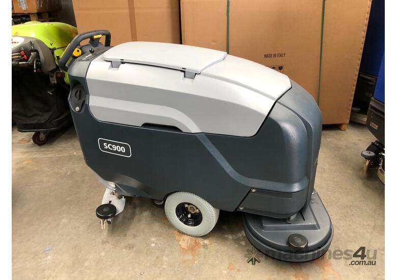 Large Walk Behind Scrubber- SC900 