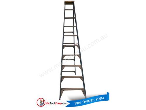 Bailey Step Ladder 3 Meter Fiberglass Industrial 9 Step