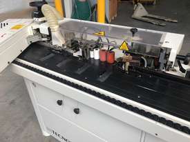 Compact, affordable. Ideal starter Edgebander - picture2' - Click to enlarge
