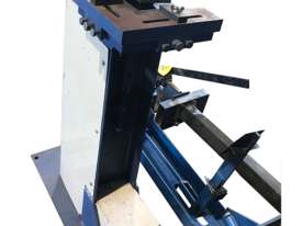 Sheet Metal Corner Notcher Capacity 1.5mm Metal x 80mm Pneumatic Operation - picture0' - Click to enlarge