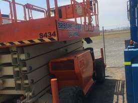 JLG 43 FT RTS SCISSOR LIFT - picture1' - Click to enlarge