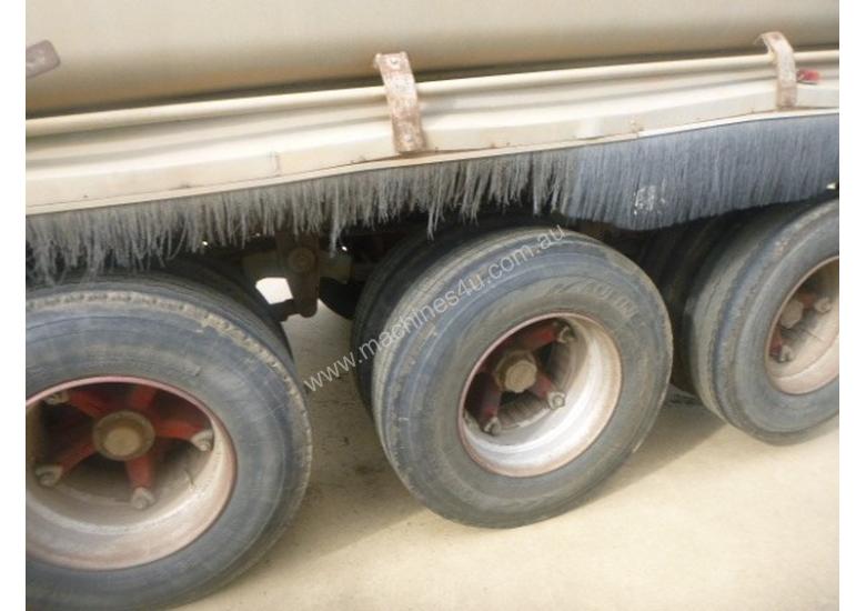 caption Jamor Semi Tipper Trailer