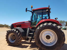 Case IH Magnum 335 FWA/4WD Tractor - picture2' - Click to enlarge