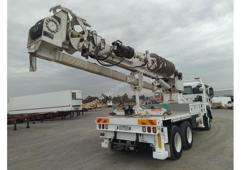 caption Isuzu FXZ1500
