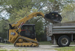 CATERPILLAR 299D3 COMPACT TRACK LOADER