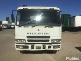 2002 Mitsubishi FV 500 - picture1' - Click to enlarge