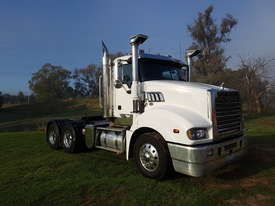 Truck for sale 2016 mack trident  - picture0' - Click to enlarge