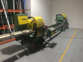 Automatic Double Head Mitre saw - picture0' - Click to enlarge