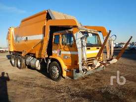 IVECO ACCO 2350 Garbage Truck - picture0' - Click to enlarge