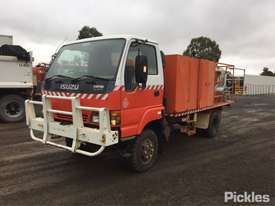 1998 Isuzu NPS - picture2' - Click to enlarge
