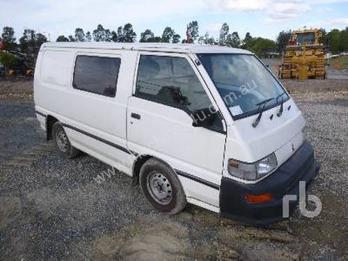 MITSUBISHI EXPRESS Van
