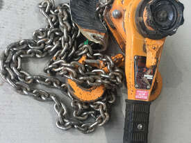 Harrington Chain Lever Block 3/4 Tonne x 1.5 metre chain LB008 - picture0' - Click to enlarge