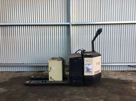 Electric Forklift Walkie Pallet PW Series 2012 - picture0' - Click to enlarge