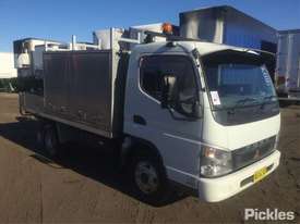 2007 Mitsubishi Canter FE83 - picture0' - Click to enlarge