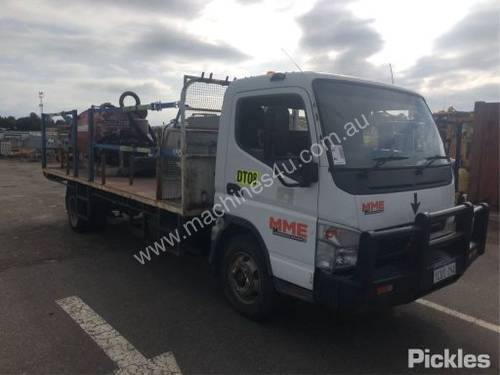 2005 Mitsubishi Canter FE85