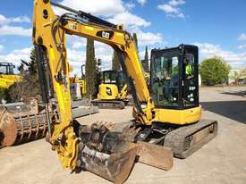 CAT 305E2 EXCAVATOR WITH LOW 1043 HOURS, FULL CAB, CIVIL SPEC, HITCH AND BUCKETS - picture0' - Click to enlarge