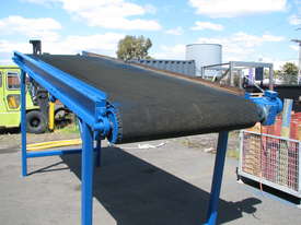 Large Incline Motorised Belt Conveyor - 4.7m long - picture1' - Click to enlarge