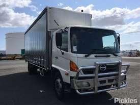 2005 Hino FG1J - picture0' - Click to enlarge