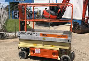 Jlg   1930ES SCISSOR LIFT