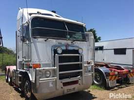 2010 Kenworth K108 - picture0' - Click to enlarge