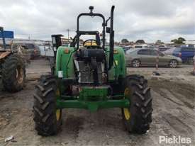 2018 John Deere 5055E - picture1' - Click to enlarge