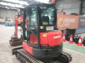 Used 2015 Kubota u35 3.5 Tonne Mini Excavator for sale, 1060 Hrs, Melbourne - picture1' - Click to enlarge