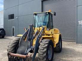 Volvo L45 Wheel Loader - picture0' - Click to enlarge