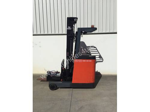 Toyota 1.5 Ton Electric Reach Truck in good condition
