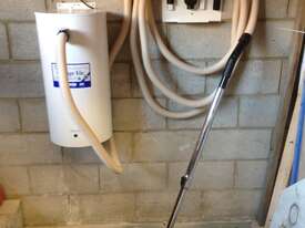 wall mounted garage/shed vacuum - picture0' - Click to enlarge