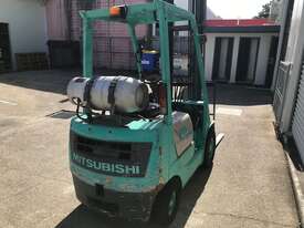 Mitsubishi Forklift FG15T - picture2' - Click to enlarge