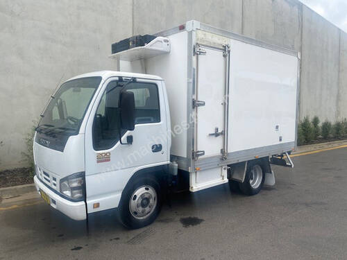 Isuzu NKR200 Refrigerated Truck
