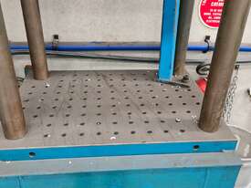 Hydraulic press - picture0' - Click to enlarge