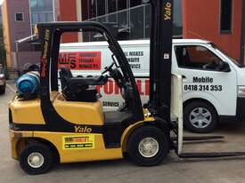 Yale GLP25VX 2.5t Counterbalance Forklift with Sideshift - picture0' - Click to enlarge