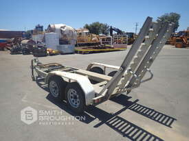 2015 SURE WELD ROLL MAX TANDEM AXLE PLANT TRAILER - picture2' - Click to enlarge