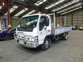 Isuzu NPR 200 Tradepack - picture1' - Click to enlarge