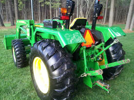 2008 John Deere 5203 Tractor Loader/Bucket - picture0' - Click to enlarge