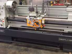 Romac 510mm swing x 1500mm between centres lathe  - picture0' - Click to enlarge